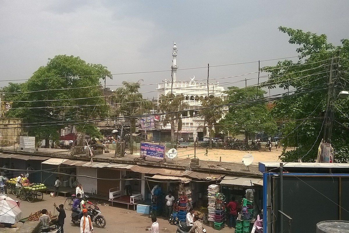 Chowk Bazar, Bahraich